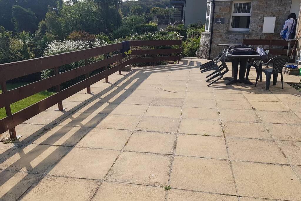 St Ives Apartment Private Parking With Garden 10 Minute Walk Into Town And Beach Luaran gambar